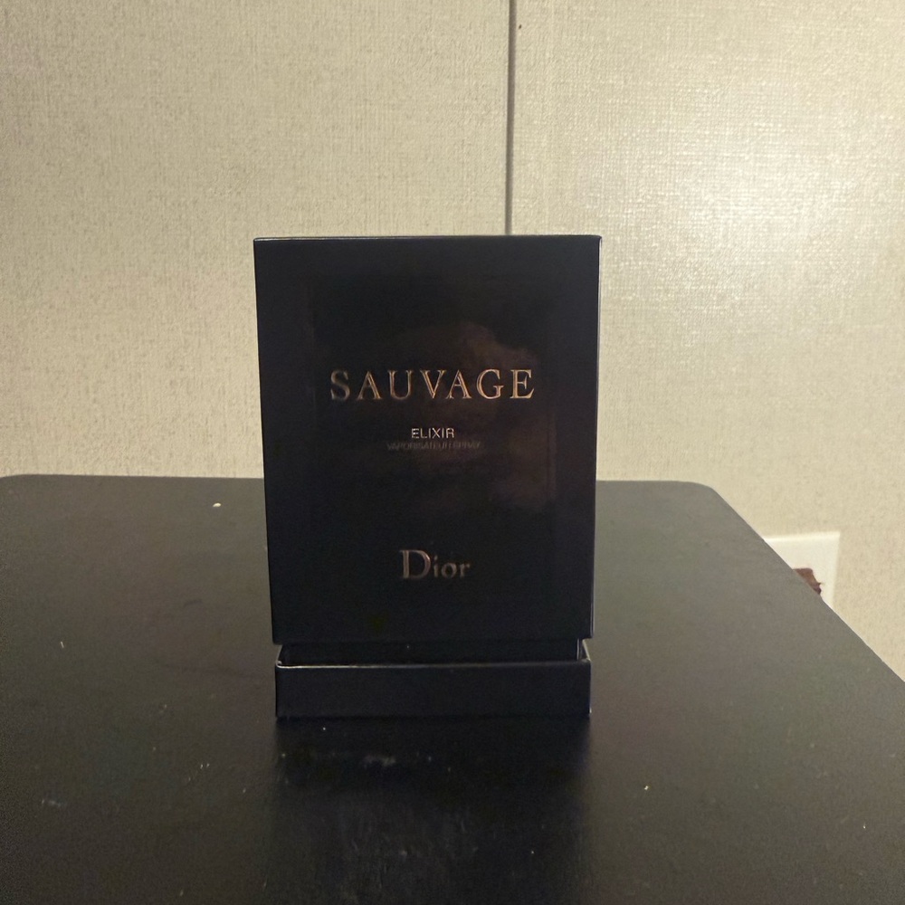 Dior Sauvage Elixir in Black and Gold